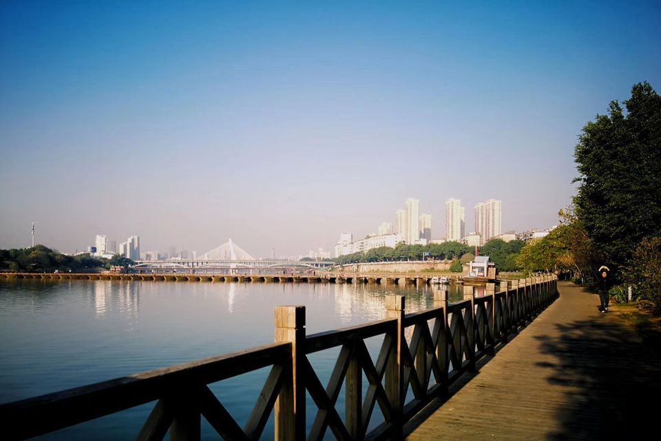 赣县区人民广场