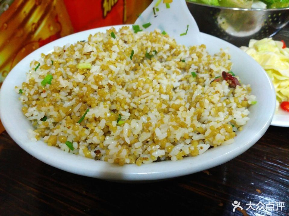 推荐菜:森林野生菌(贵阳路一分店)位于遵义市汇川区贵阳路