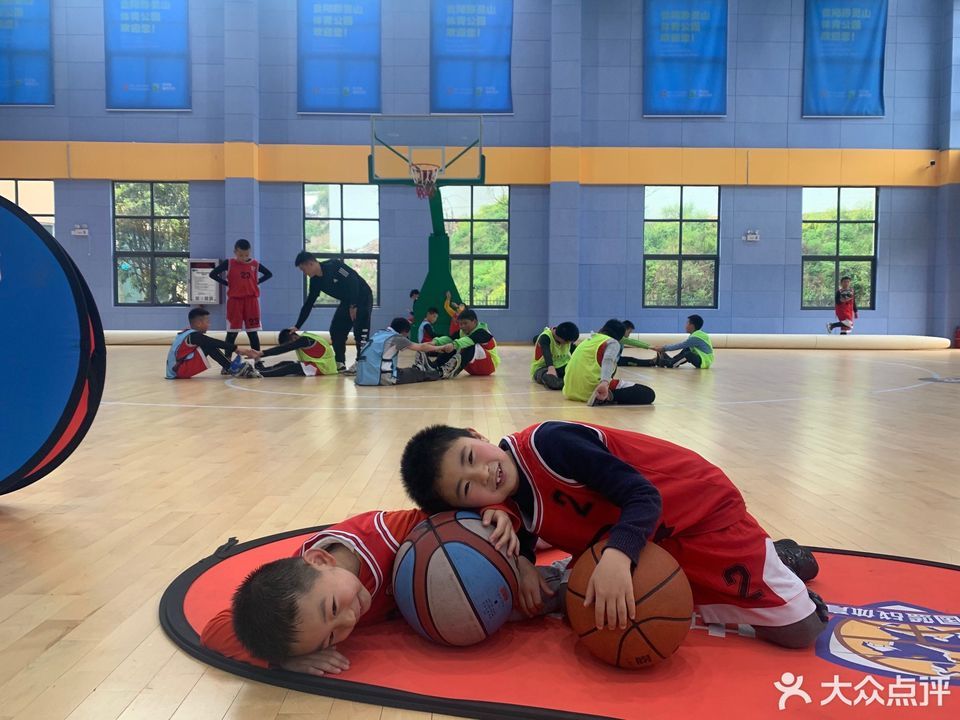 查看贵阳双龙体育公园_360地图搜索结果列表