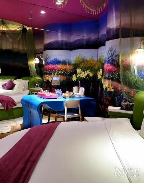 天使恋人主题酒店(广州中信广场店)