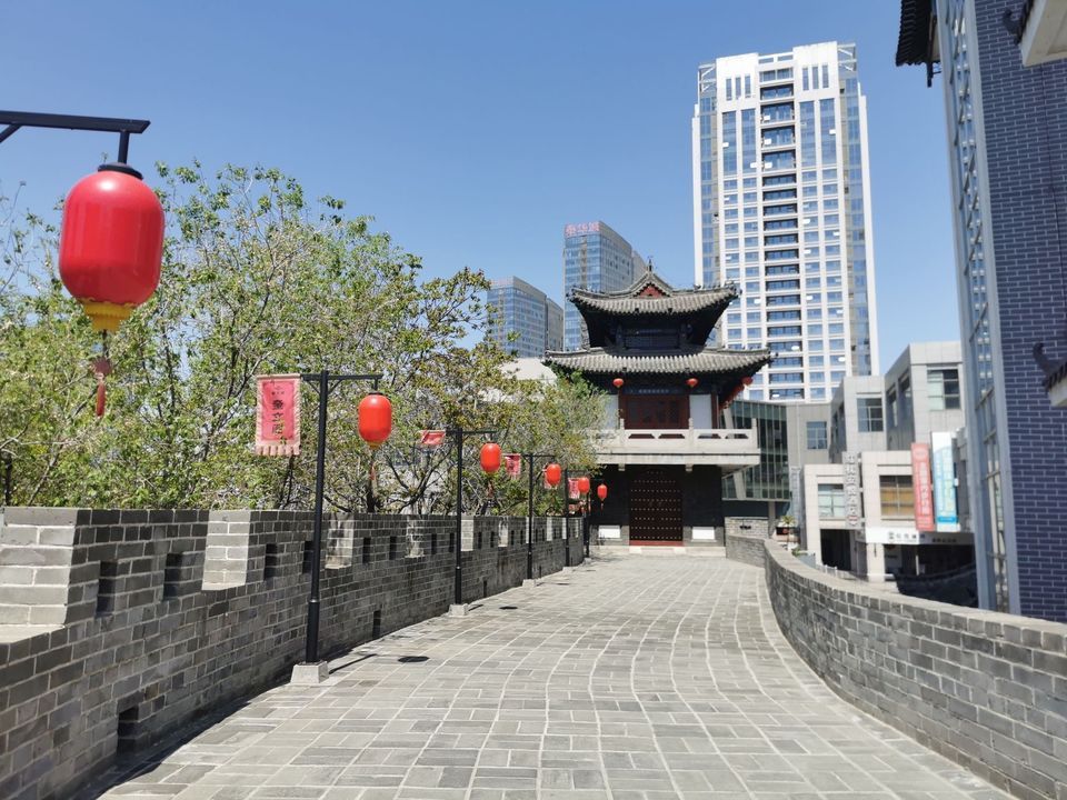 奎文門位於濰坊市奎文區東省泰華城新天地4樓推薦菜:分類:景點公園