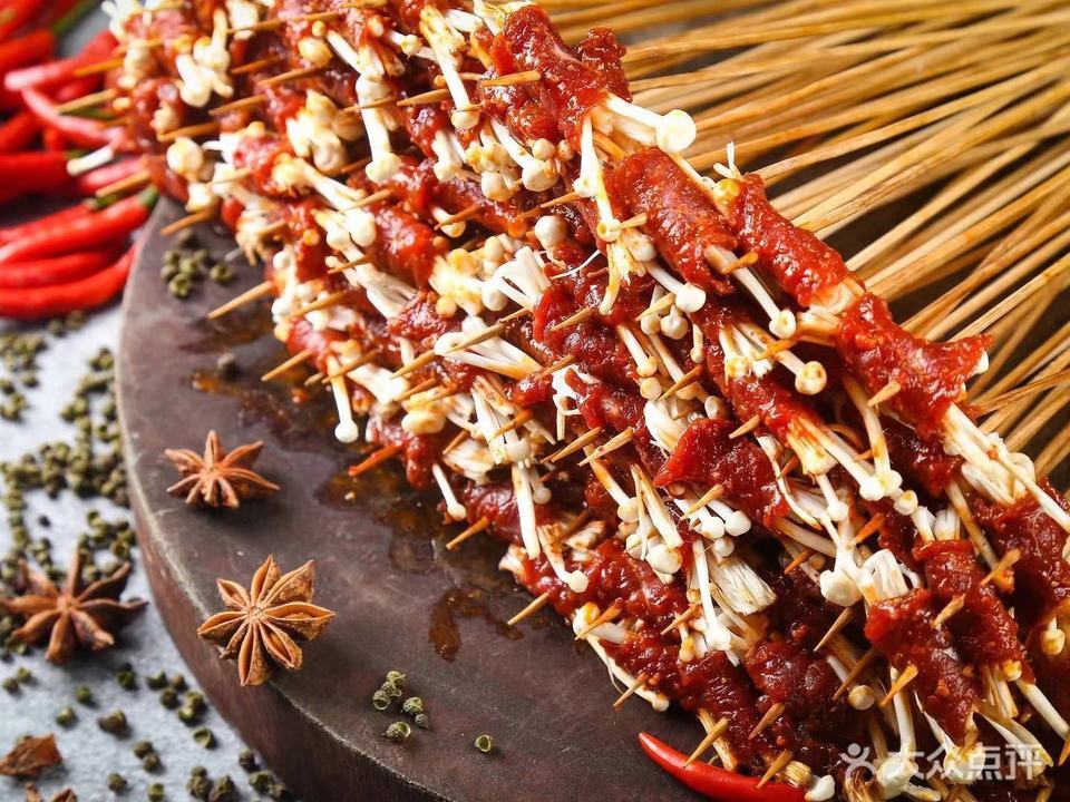 食上签串串香火锅锐丰中心店