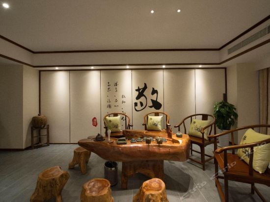 oyo博客庄园禅茶酒店动物园昭觉寺南路店