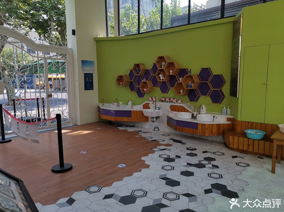 紫霞幼儿园(中华路)