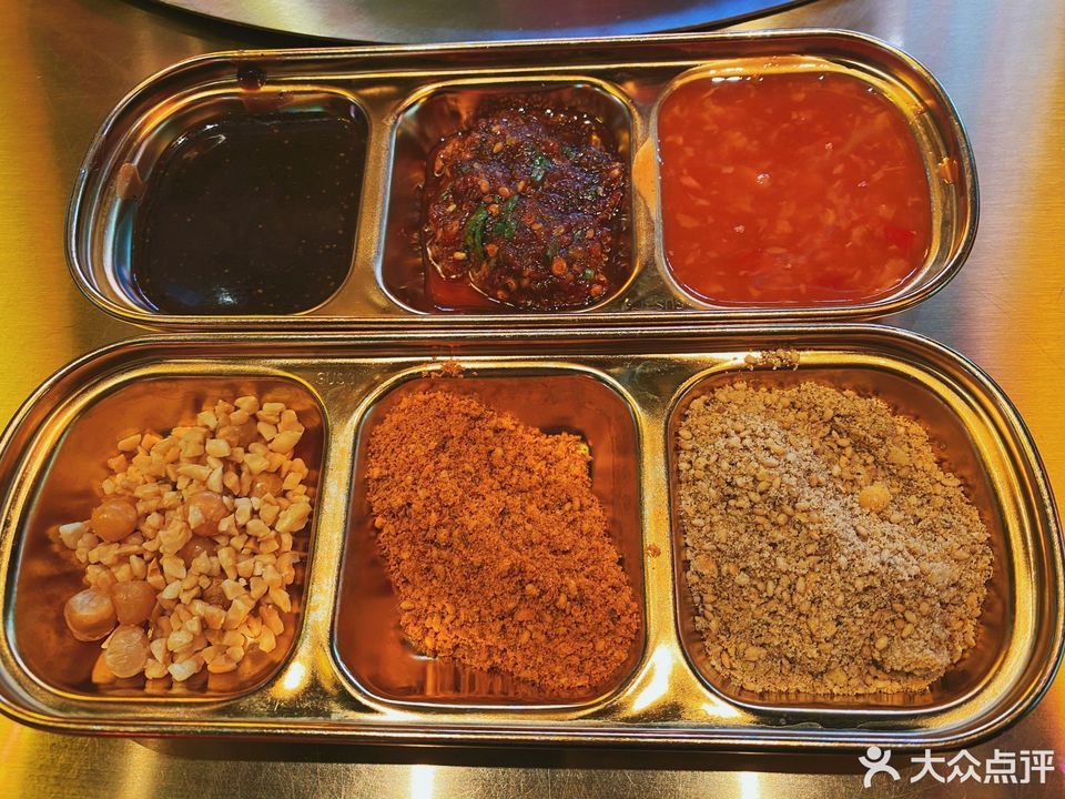 马路江湖炭火烤肉田村店