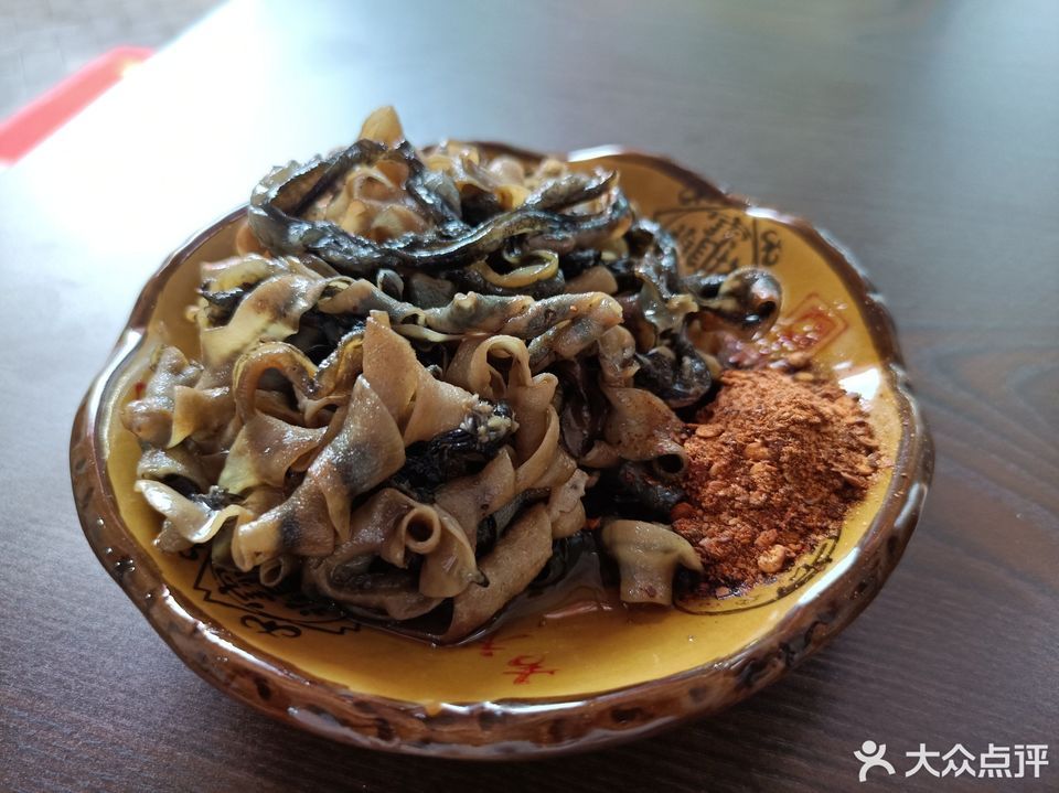 云南丽江滇味阿妈土鸡米线