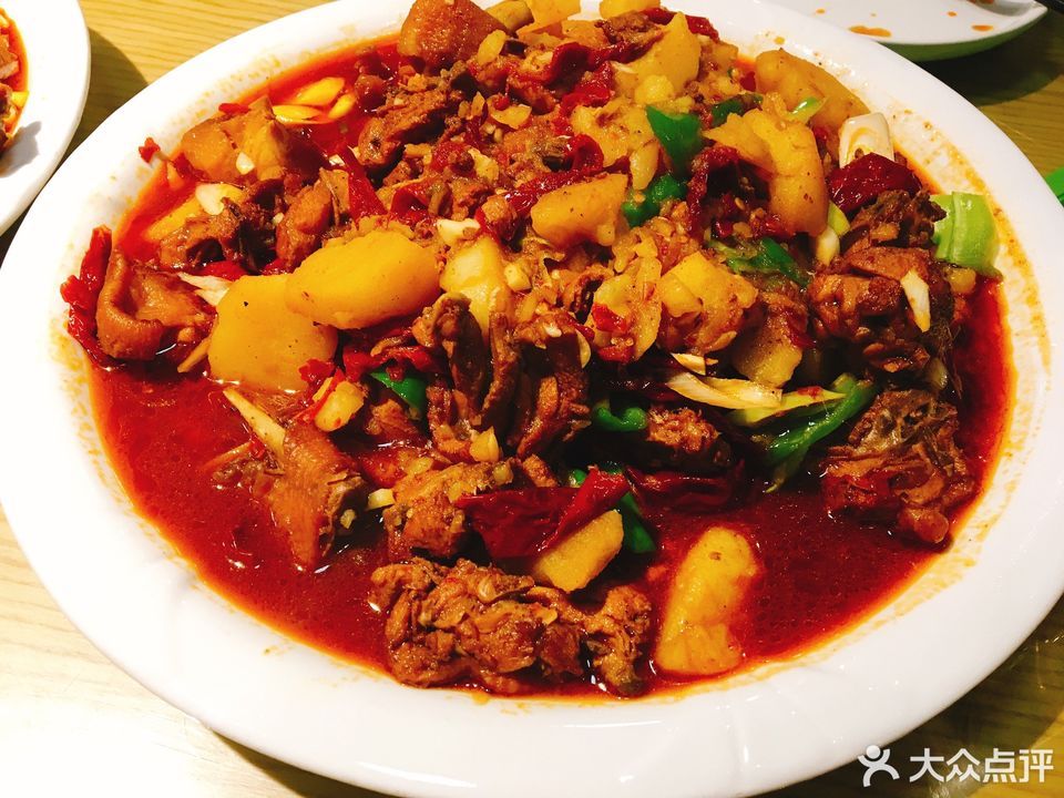 柴窝堡金玉鹏辣子鸡