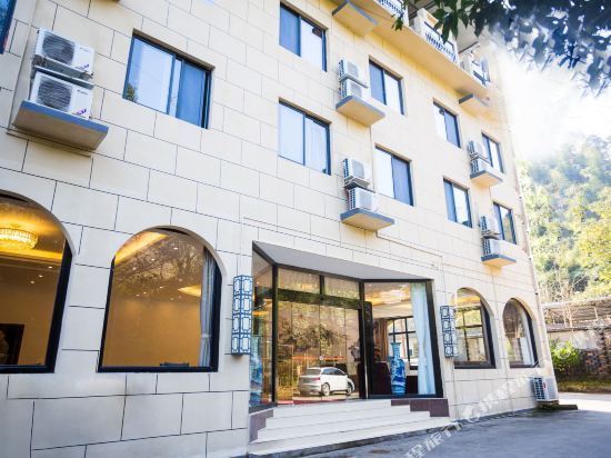 大邑县花水湾温泉酒店