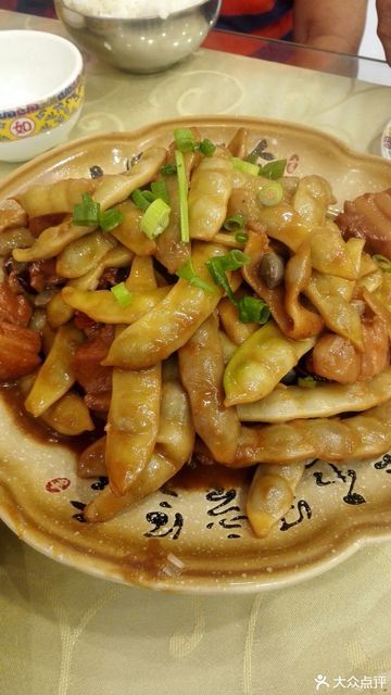 红烧肉炖金钩图片