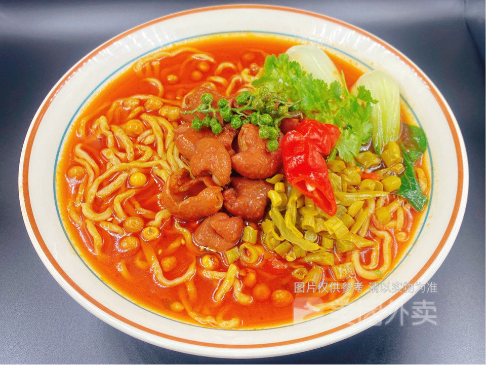 泡椒肥肠面图片