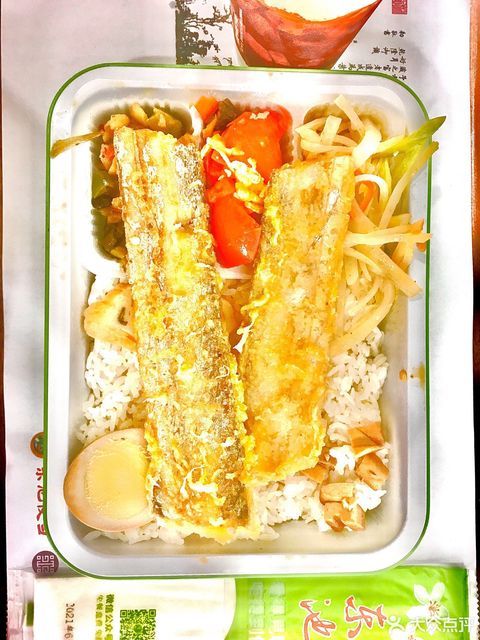 东池便当(宏源路店)位于温州市鹿城区宏源路35号 标签:餐饮快餐中式