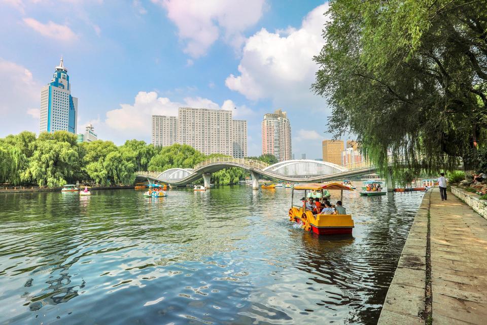 > 我家附近的公园