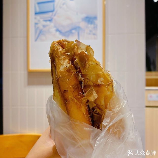 85度c(青岛金茂湾店)位于青岛市市南区四川路金茂湾购物中心