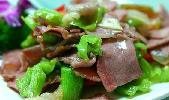 青椒炒老火腿图片