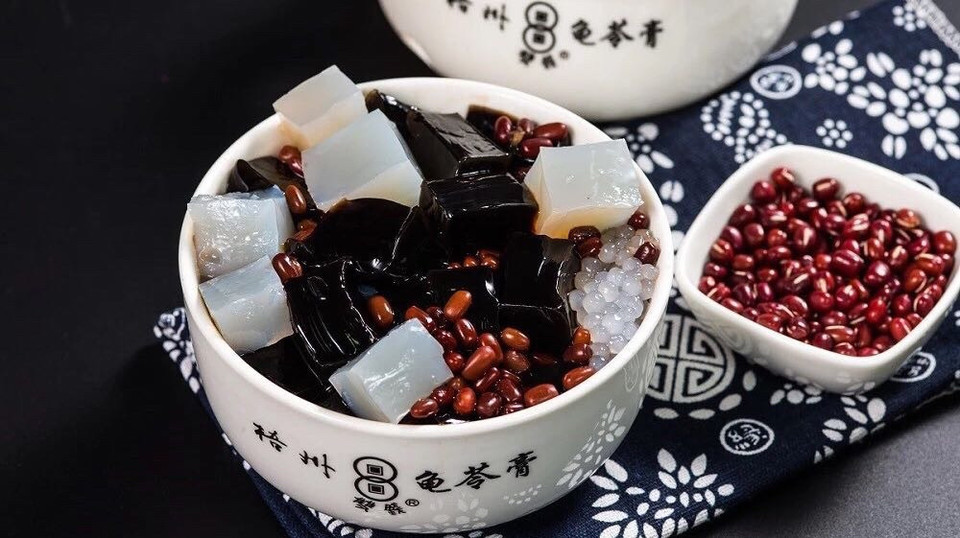 红豆椰汁龟苓膏图片