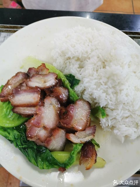 东莞市横沥镇中山西路与和平街交汇处西南 标签:餐馆中餐餐饮中式快餐