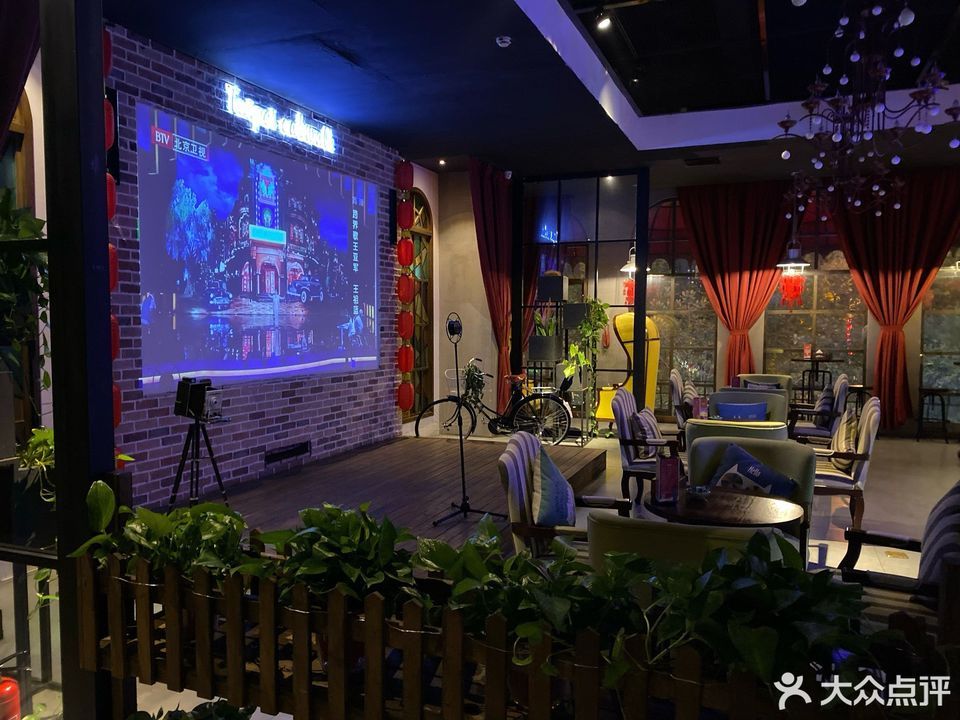 台北猫步浴足馆(凤城店)