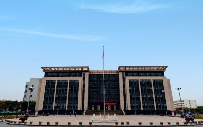 太原市 科教文化服务 高等教育/大学 > 太原工业学院-东区