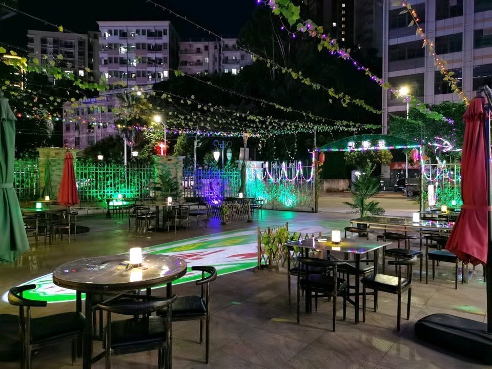 大湾露天烤吧美食档地址(位置,怎么去,怎么走,在哪,在哪里,在哪儿)