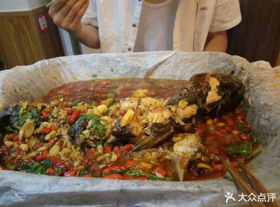 秘製紙包黑魚秘製紙包草魚推薦菜:標籤:餐館中餐餐飲川菜烤魚重慶紙包