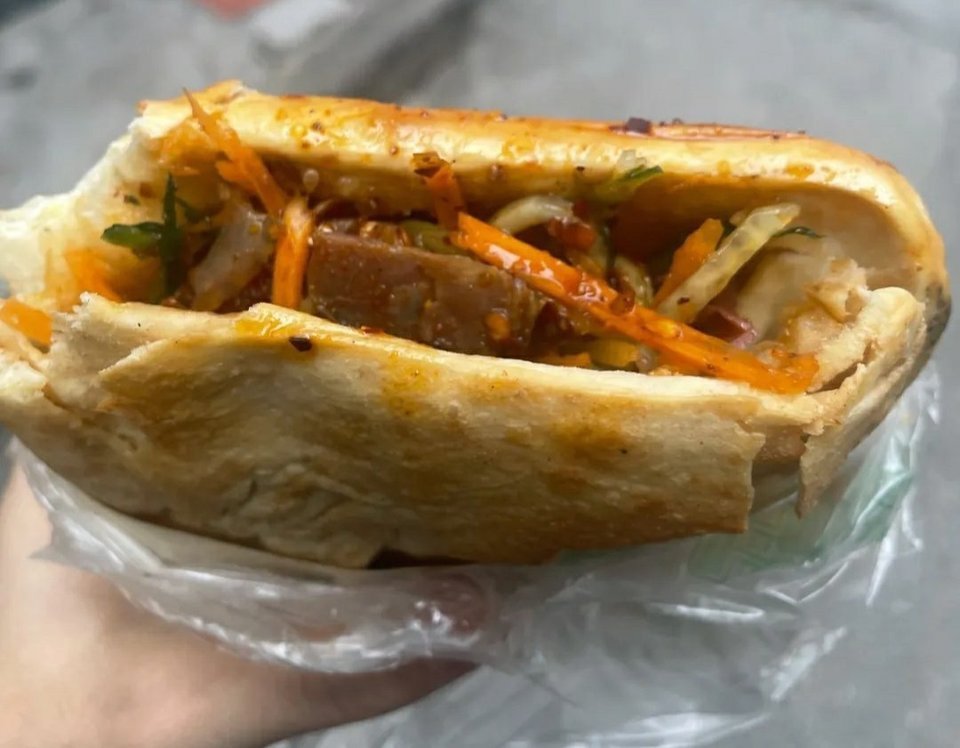 锅魁夹牛肉图片