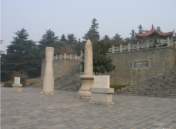 青松岭公墓图片
