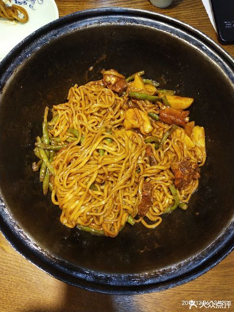 经典排骨焖面 鲜牛肉焖面 小菜