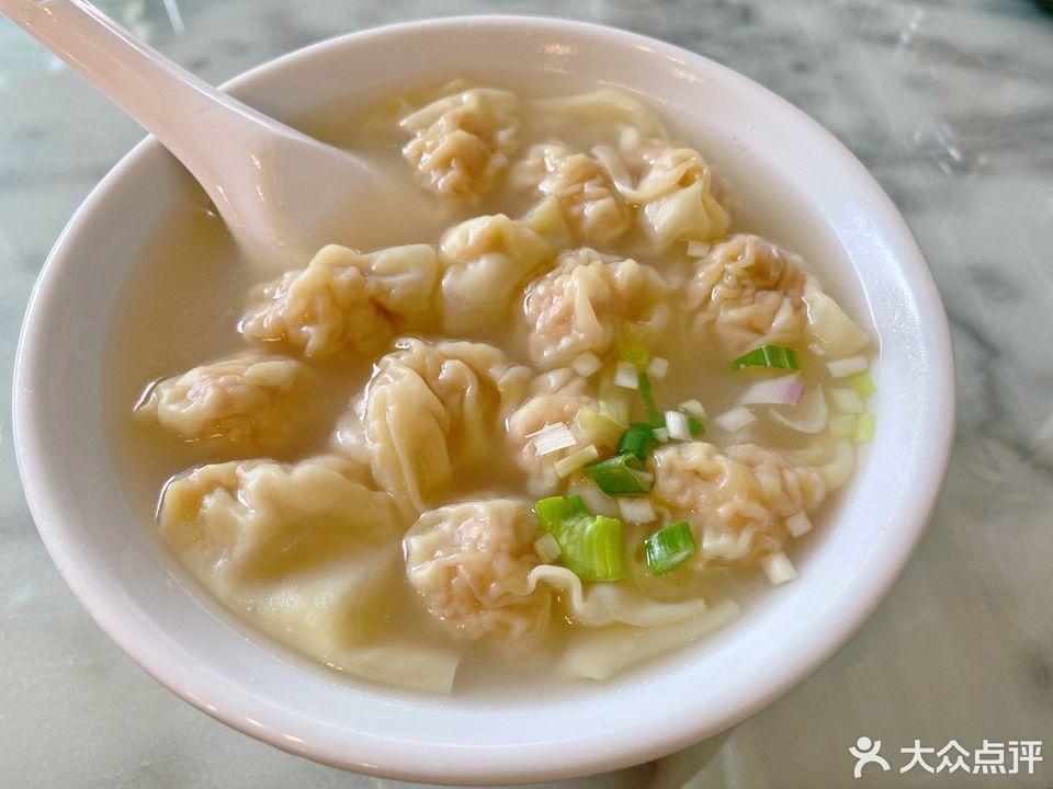 上汤净云吞图片