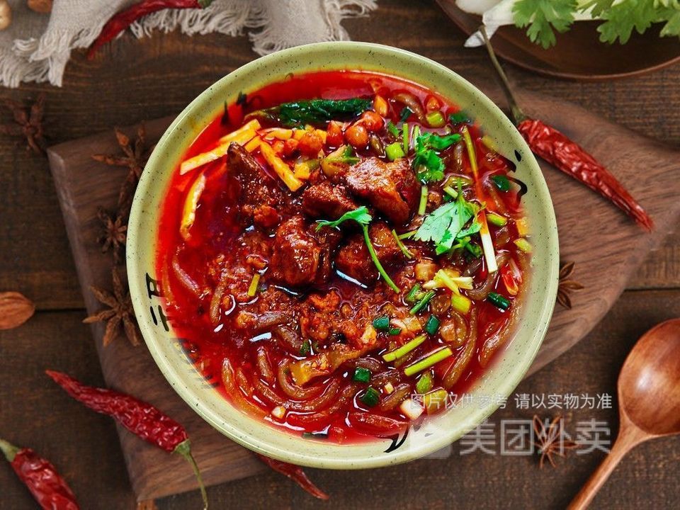 红烧排骨面图片