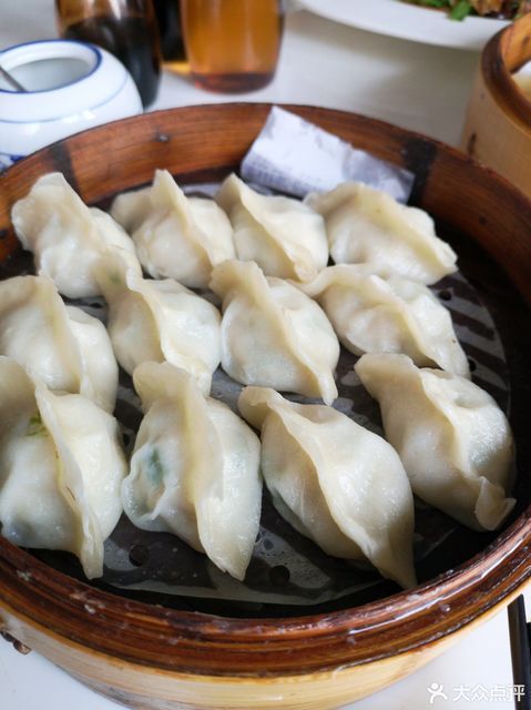            大清花饺子(家乐福店)