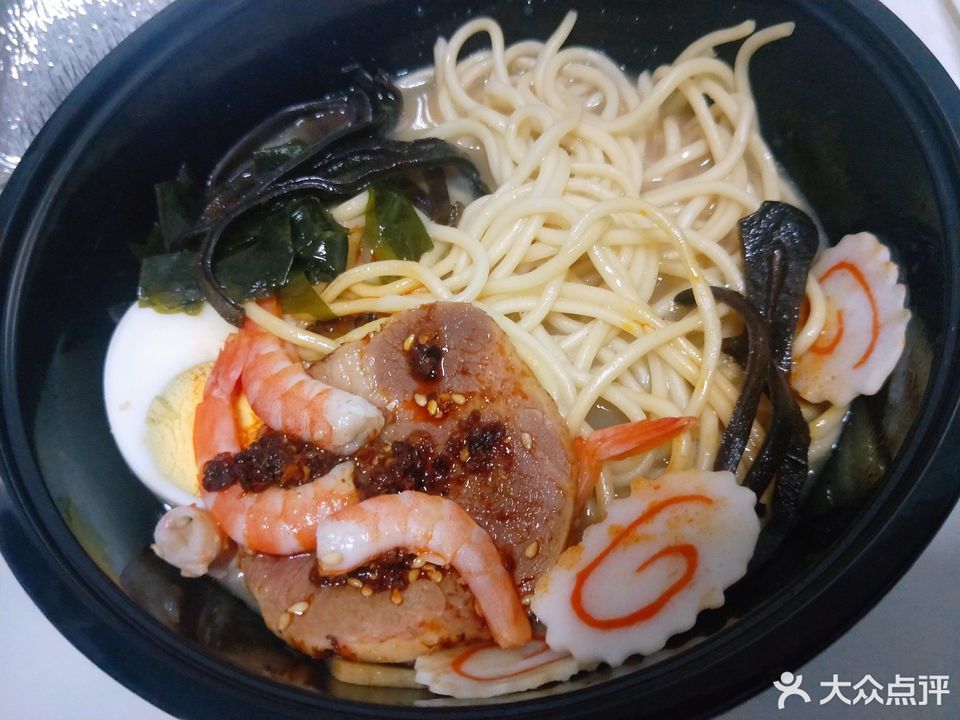 鲜虾日式豚骨拉面图片