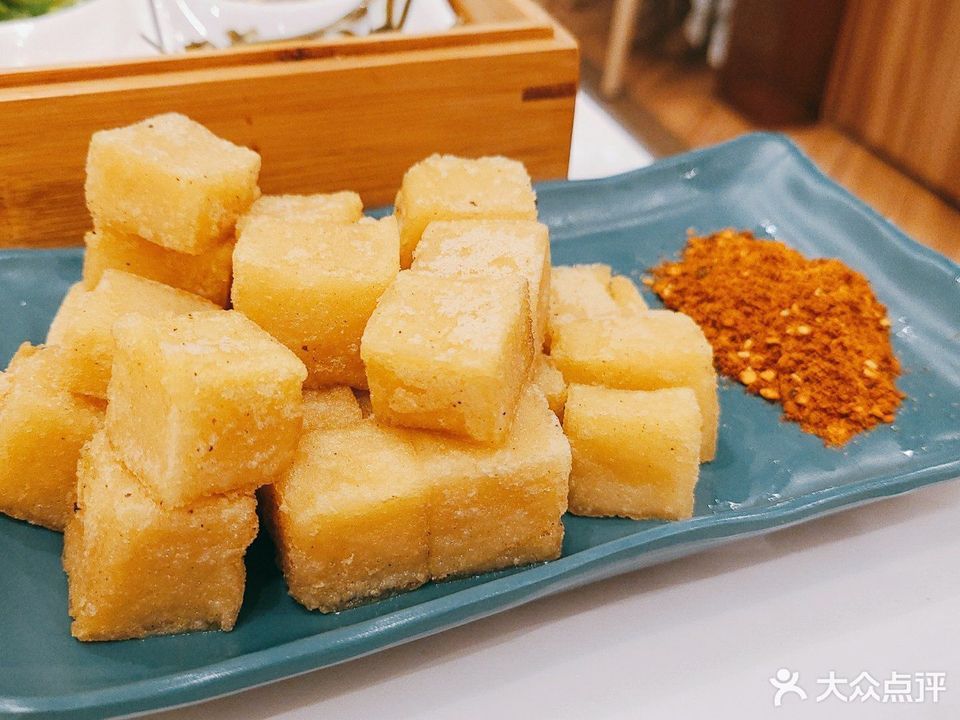 炸米豆腐图片
