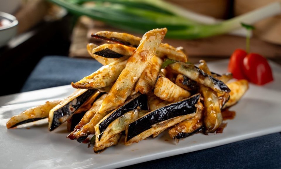 撩舌脆皮茄子图片