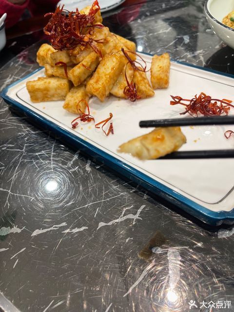 好日子酒楼位于北京市昌平区北七家镇东沙各庄(东沙路口西侧)推荐菜