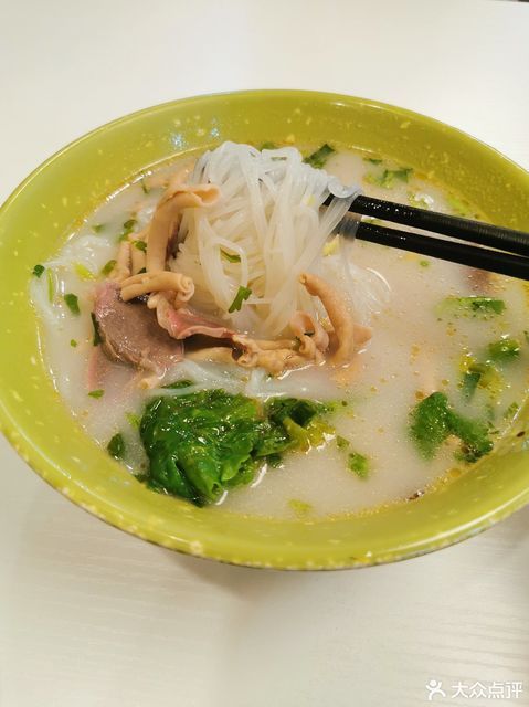 鸭肠鸭肉粉丝汤图片