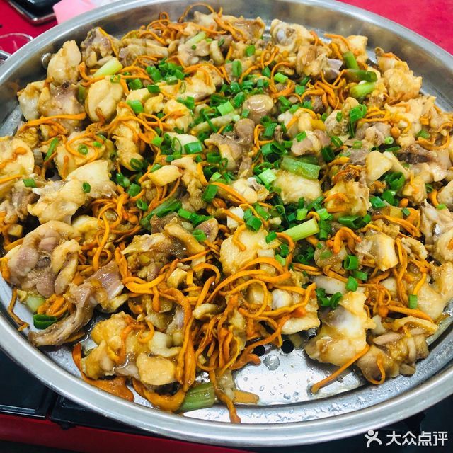 虫草花桑拿鸡图片