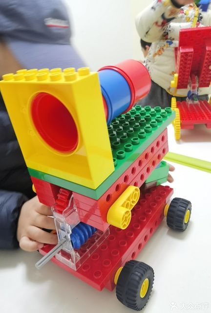 乐享乐高冷食活动中心