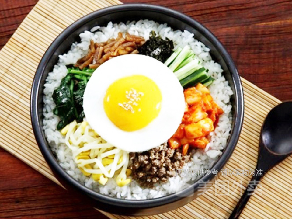 时蔬拌饭图片