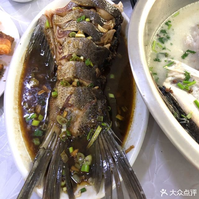 如意鱼馆位于济南市雪野旅游区环湖南路环视大酒店南50米 标签:餐馆