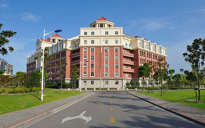 上海健康医学院浦东校区东苑
