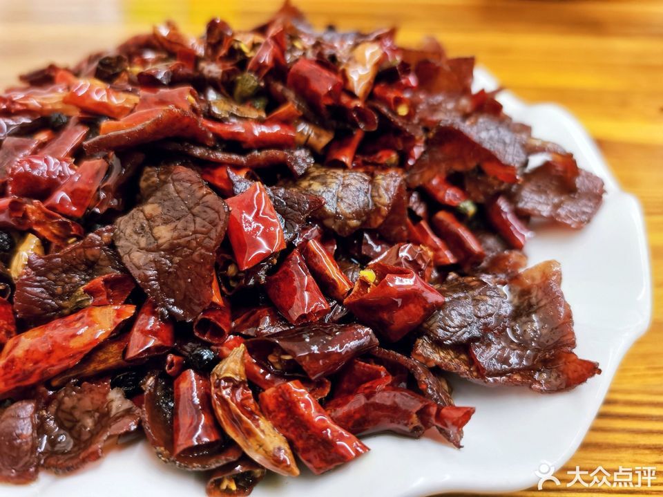 油淋牛干巴图片