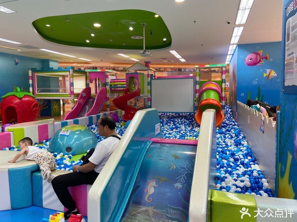 冰纷万象滑冰场无锡万象城店