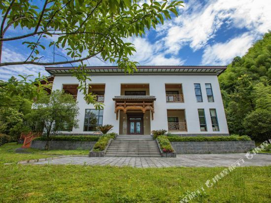 黄山市 住宿服务 酒店 > 翡翠宾馆           