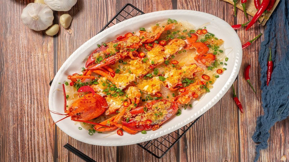 蒜蓉蒸龙虾图片
