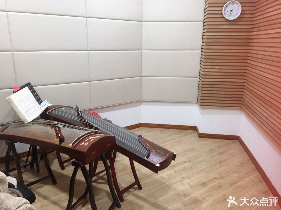 成都市 科教文化服务 培训教育 > 刘诗昆艺术学校(红牌楼校区)