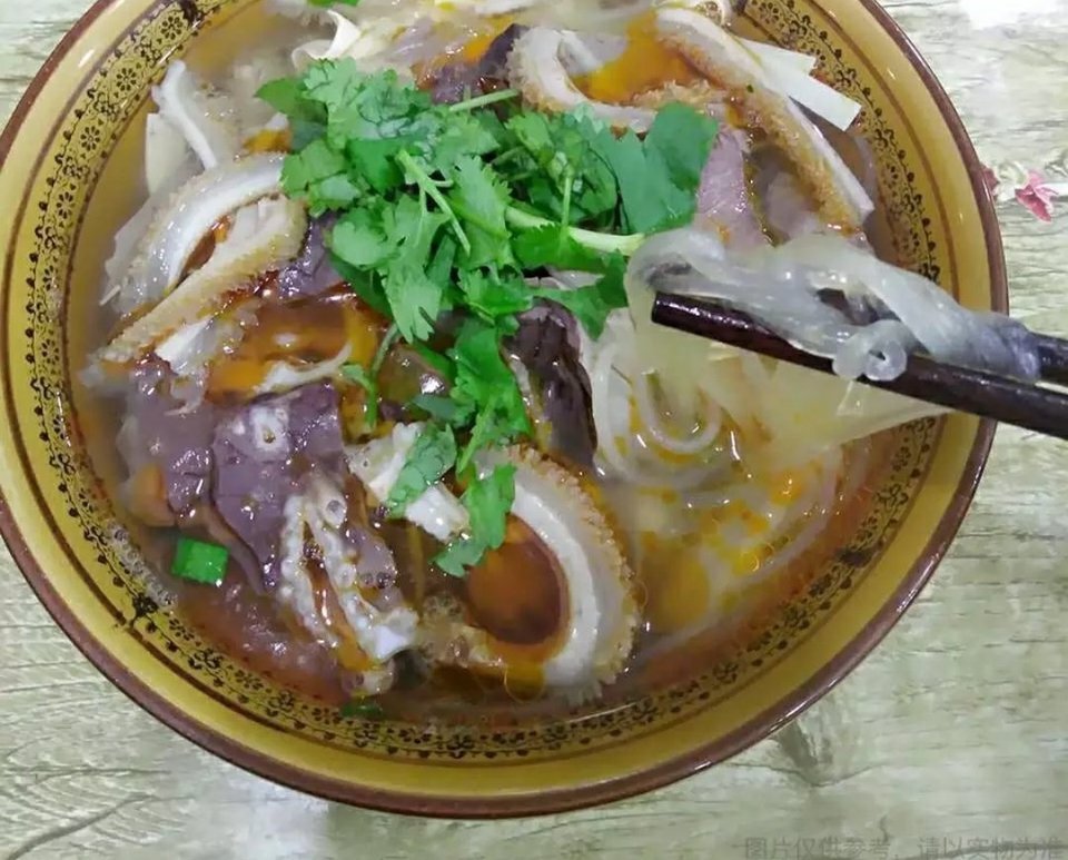羊杂粉丝汤图片
