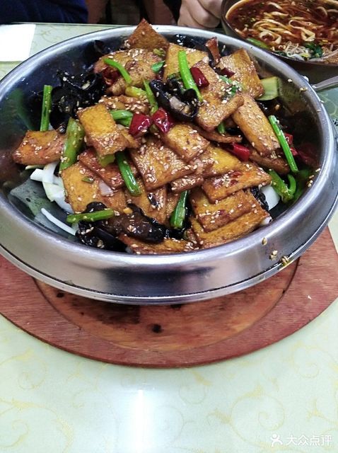 查看哈尔滨平房区妹子快餐【6⒔⒛⒘9媺】我吃_360地图搜索结果列表