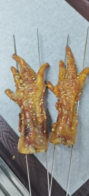 生烤鸡手图片