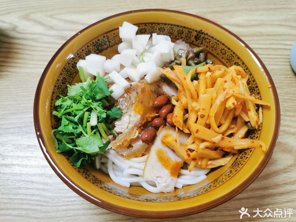 招牌卤菜粉图片