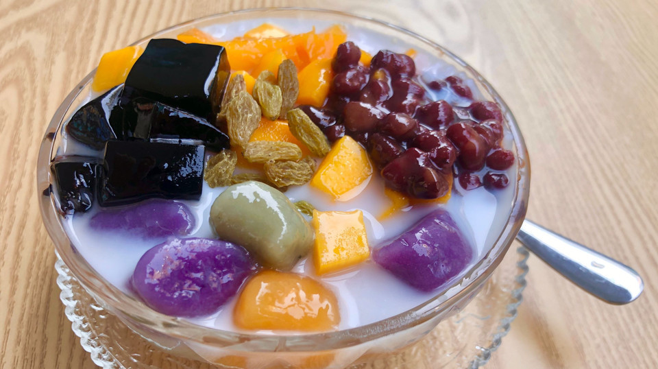 芒果芋圆烧仙草图片